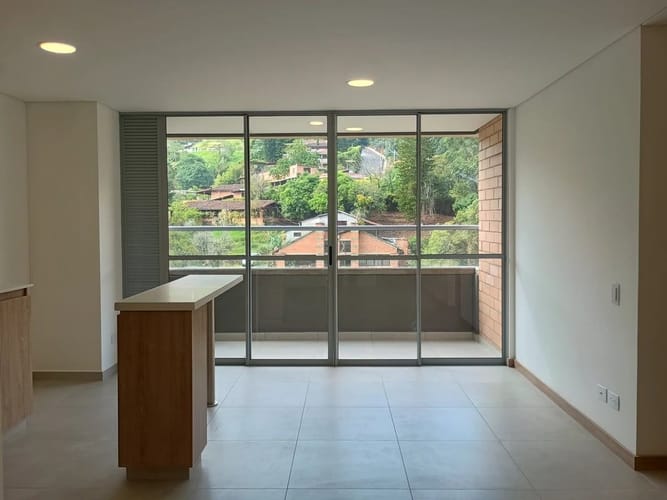 Apartamento de 3 alcobas en arriendo en Ub Cortijo De San Jose, Sabaneta, 80 m² · foto 3 de 10