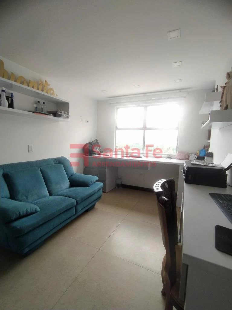 Apartamento en arriendo en Laureles, Medellín · foto 10 de 10