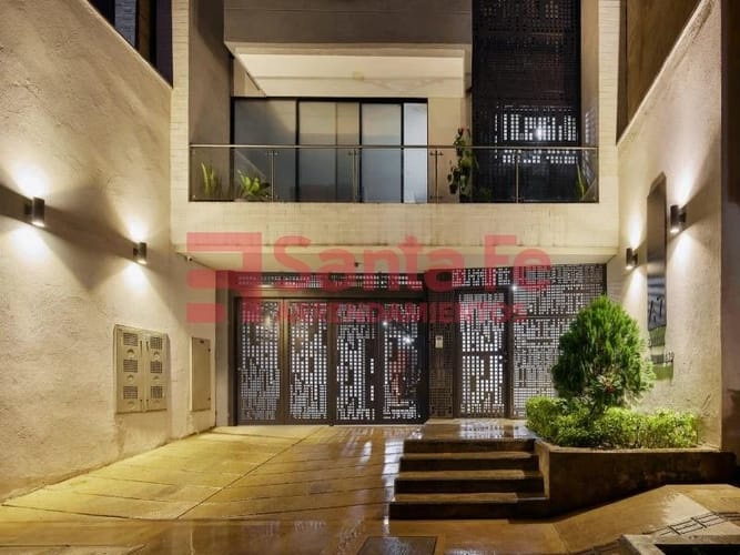 Apartamento de 3 alcobas en venta en Cristobal, Medellín, 140 m² · foto 2 de 10
