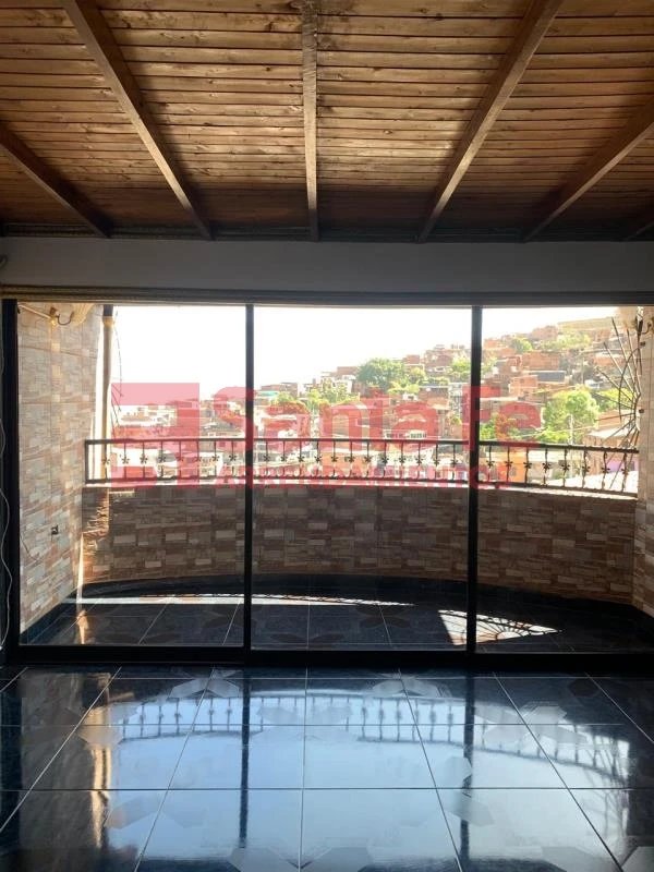 Apartamento en venta en Aranjuez, Medellín · foto 3 de 10