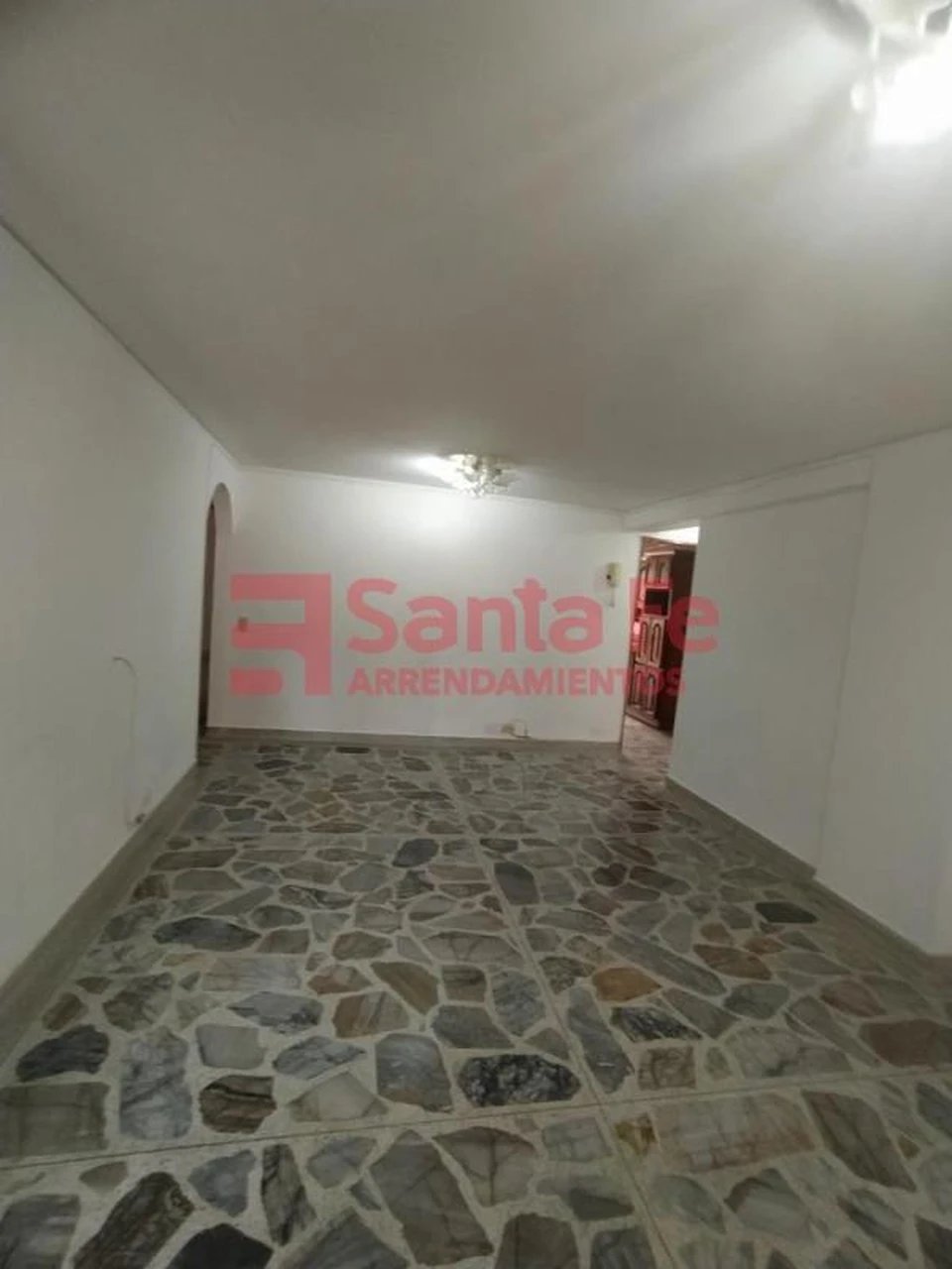Apartamento en venta en Boston, Medellín · foto 2 de 10