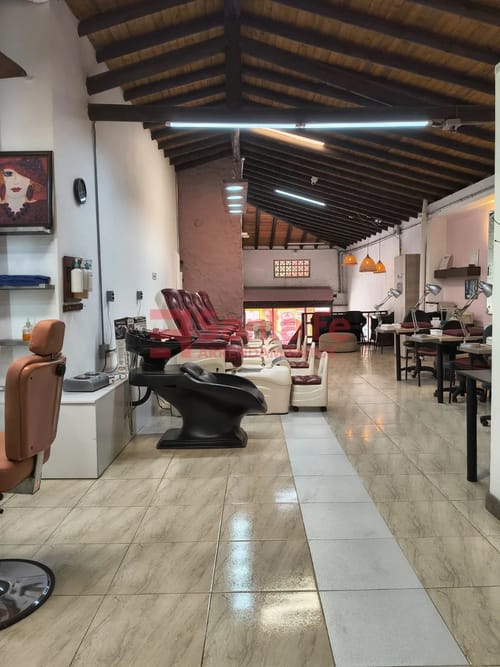 Local en arriendo en El Retiro, 87 m² · foto 2 de 9