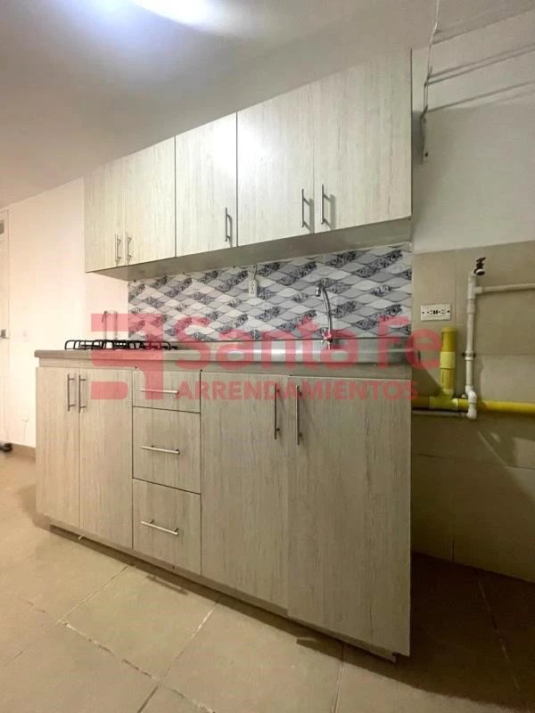 Apartamento en venta en Barrio Cristóbal, Medellín · foto 5 de 10