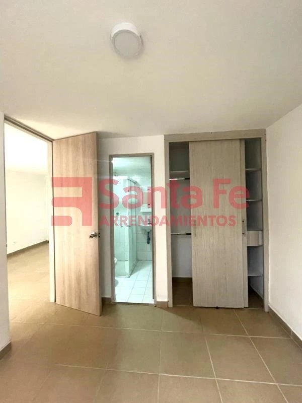 Apartamento en venta en Barrio Cristóbal, Medellín · foto 9 de 10
