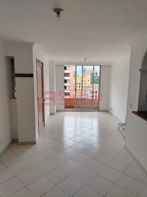Apartamento de 3 alcobas en arriendo en San Joaquín, Medellín, 98 m² · foto 2 de 10