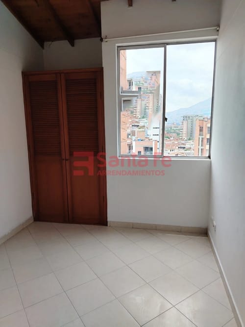 Apartamento de 3 alcobas en arriendo en San Joaquín, Medellín, 98 m² · foto 8 de 10