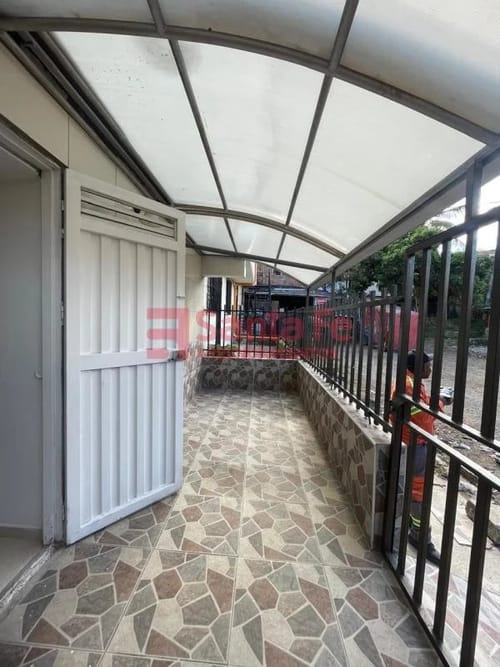 Apartamento de 3 alcobas en venta en Cordoba, Medellín, 72 m² · foto 2 de 10