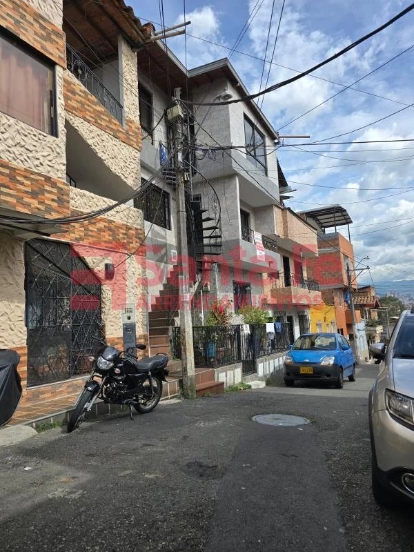 Apartamento en venta en Aranjuez, Medellín · foto 2 de 10