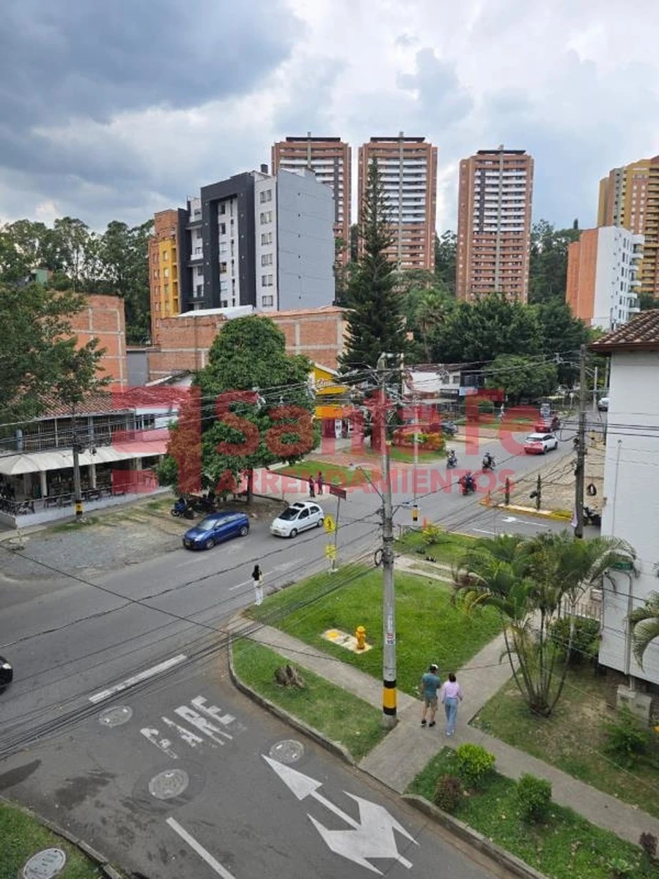 Apartamento en venta en La Castellana, Medellín · foto 3 de 10