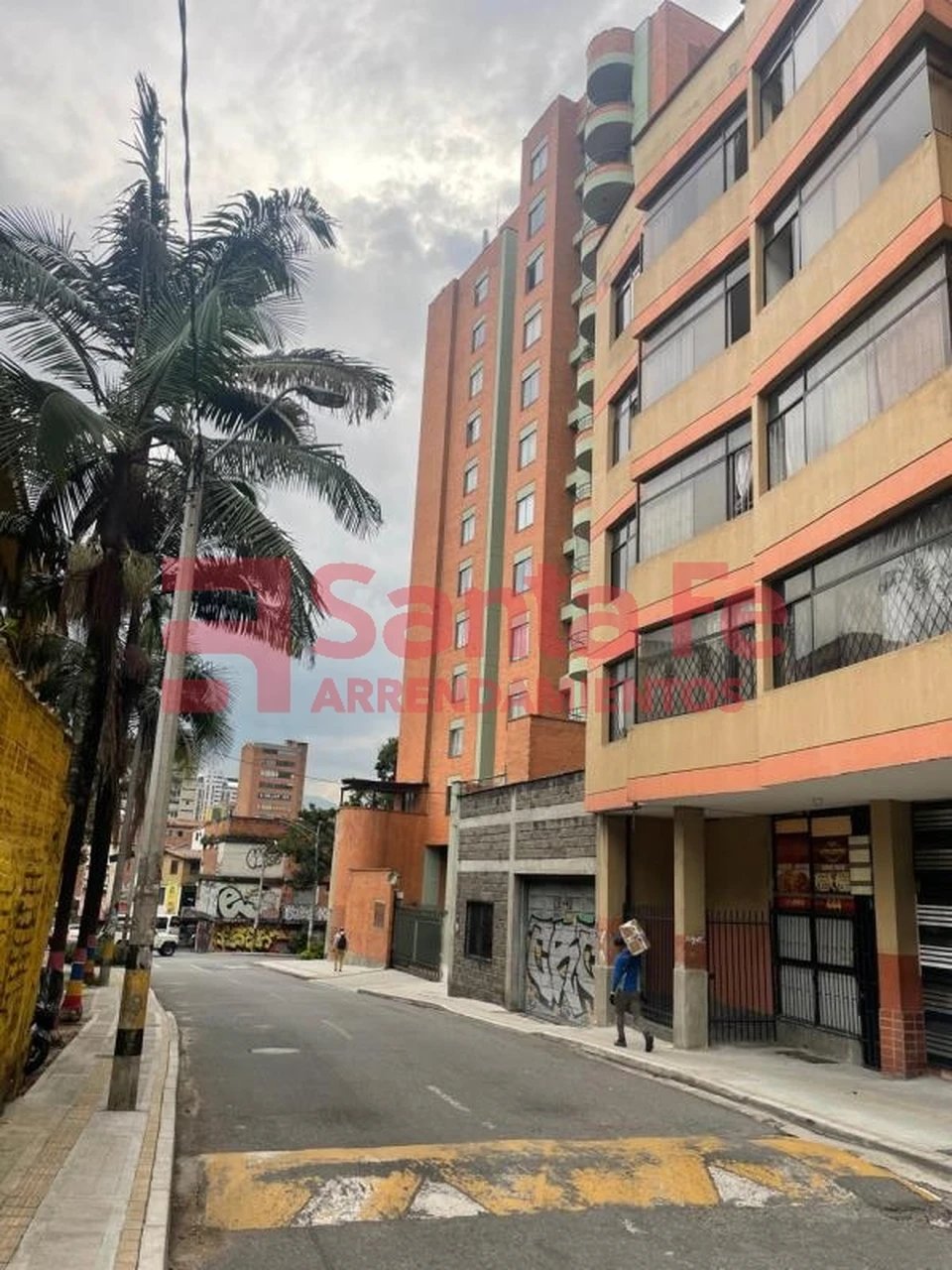 Apartamento en venta en Boston, Medellín · foto 2 de 10