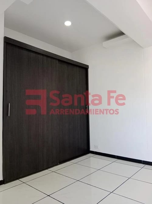 Apartamento de 4 alcobas en venta en Suarez, Bello, 145 m² · foto 6 de 10