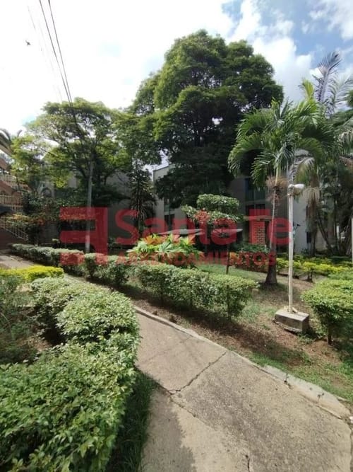 Apartamento de 4 alcobas en venta en Suarez, Bello, 95 m² · foto 3 de 10