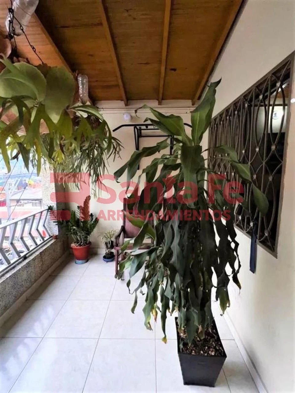 Apartamento en venta en El Castillo, Medellín · foto 3 de 10