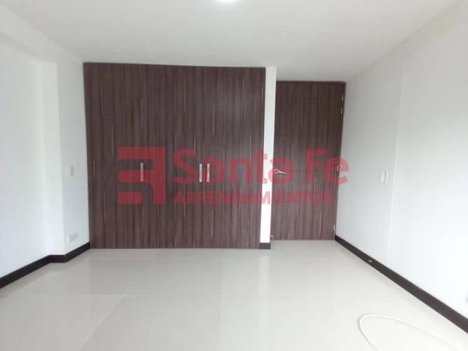 Apartamento de 3 alcobas en venta en Belén, Medellín, 80 m² · foto 7 de 10