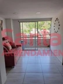 Apartamento de 4 alcobas en venta en Centro, Bello, 56 m² · foto 5 de 10