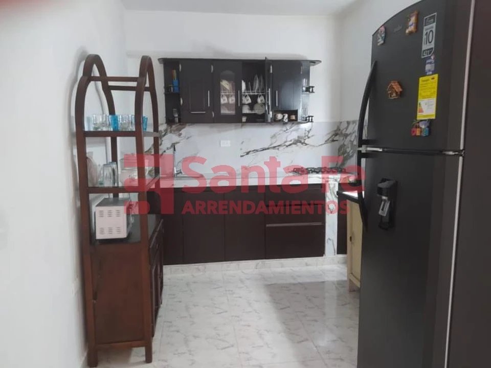 Apartamento en venta en El Castillo, Medellín · foto 5 de 10