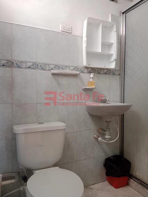 Casa de 26 alcobas en arriendo en Laureles, Medellín, 750 m² · foto 10 de 10