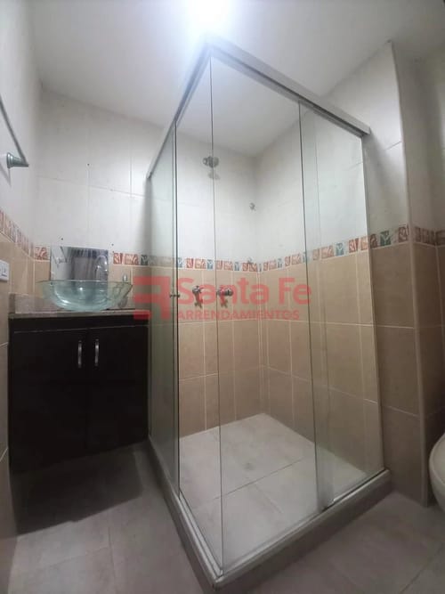 Apartamento de 3 alcobas en venta en Centro, Bello, 82 m² · foto 9 de 10