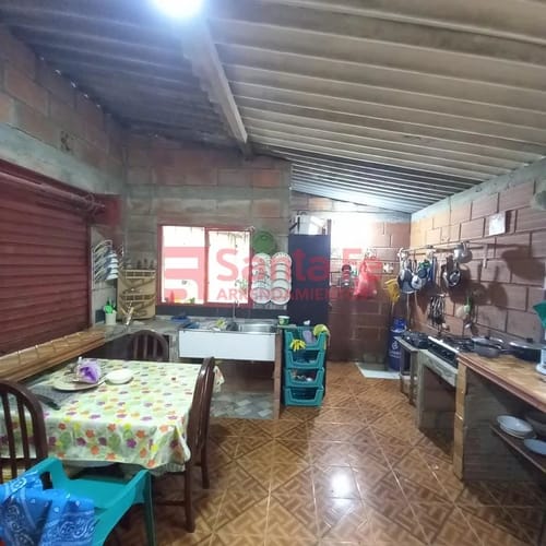 Finca en arriendo en Potrera Miserenga, Medellín, 250 m² · foto 7 de 10