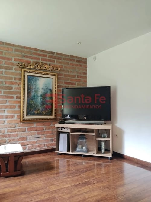 Finca en arriendo en Chipre, Rionegro, 300 m² · foto 4 de 10