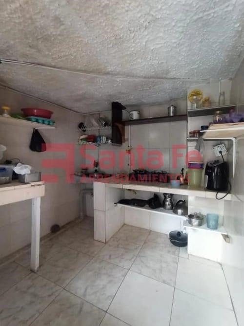 Casa de 14 alcobas en venta en El Castillo, Medellín, 688 m² · foto 10 de 10