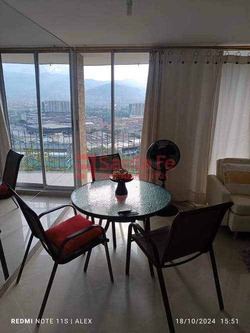 Apartamento de 2 alcobas en arriendo en San Diego, Medellín, 80 m² · foto 5 de 10