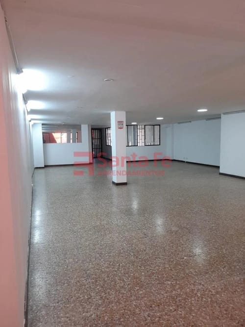 Local en arriendo en La Floresta, Medellín, 160 m² · foto 4 de 10