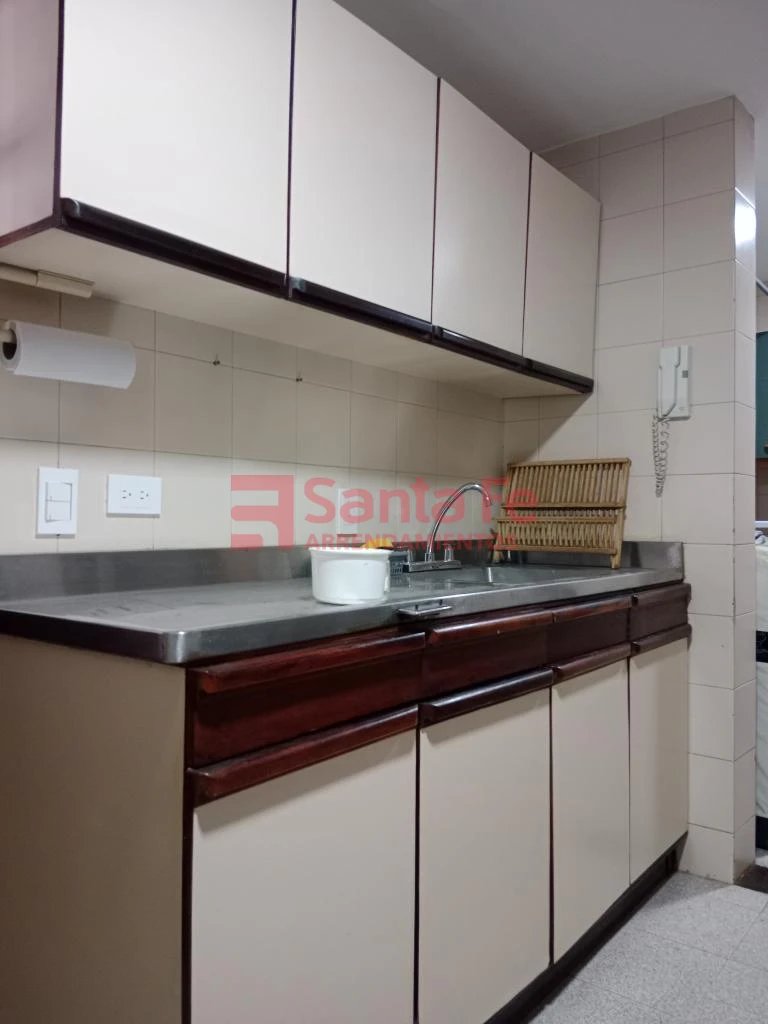 Apartamento en arriendo en Laureles, Medellín · foto 6 de 10