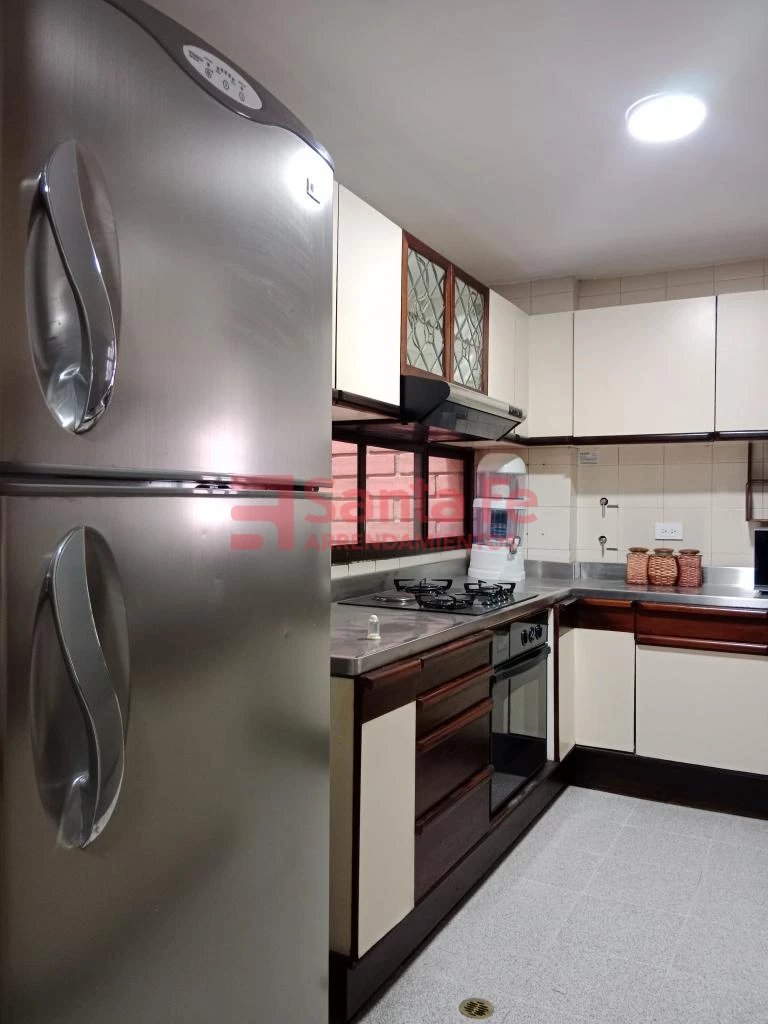 Apartamento en arriendo en Laureles, Medellín · foto 7 de 10