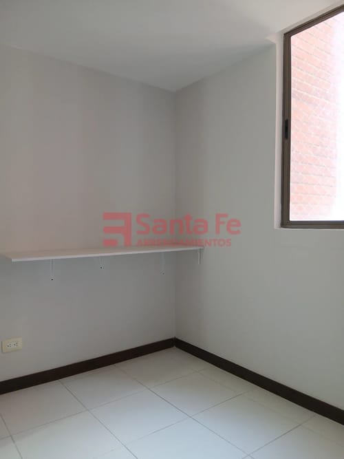 Apartamento de 4 alcobas en arriendo en Santa Maria De Los Angeles, Medellín, 102 m² · foto 7 de 10