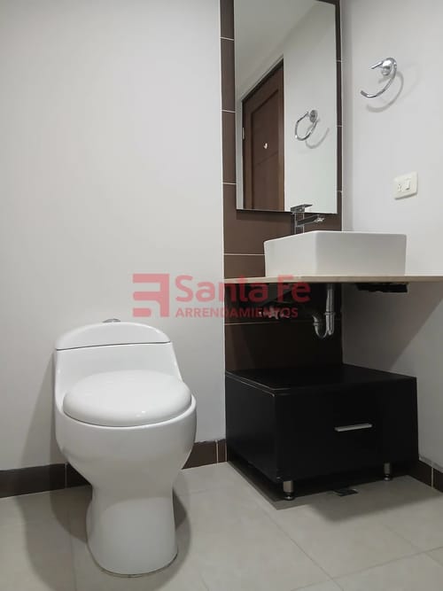 Apartamento de 4 alcobas en arriendo en Santa Maria De Los Angeles, Medellín, 102 m² · foto 10 de 10