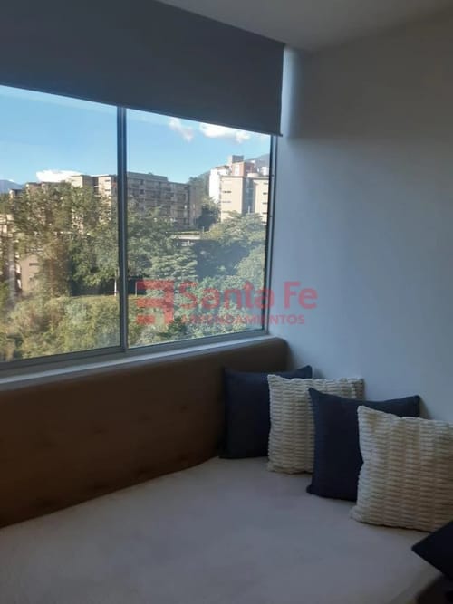 Apartamento de 3 alcobas en arriendo en San Diego, Medellín, 84 m² · foto 7 de 10