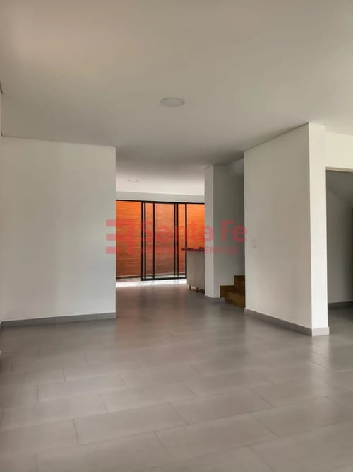 Casa de 3 alcobas en venta en El Centro, El Carmen de Viboral, 150 m² · foto 6 de 10
