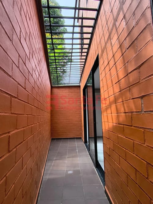 Casa de 3 alcobas en venta en El Centro, El Carmen de Viboral, 150 m² · foto 10 de 10