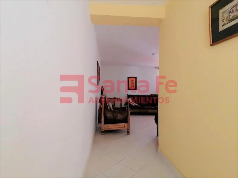 Apartamento en venta en La Candelaria, Medellín · foto 3 de 10