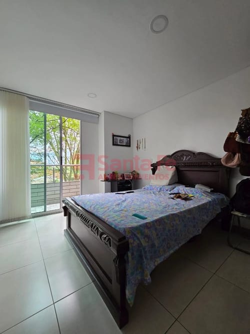 Apartamento de 3 alcobas en venta en Belén, Medellín, 106 m² · foto 9 de 10