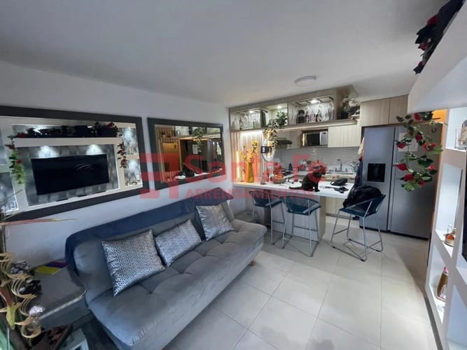 Apartamento de 3 alcobas en venta en Centro, Bello, 51 m² · foto 4 de 10