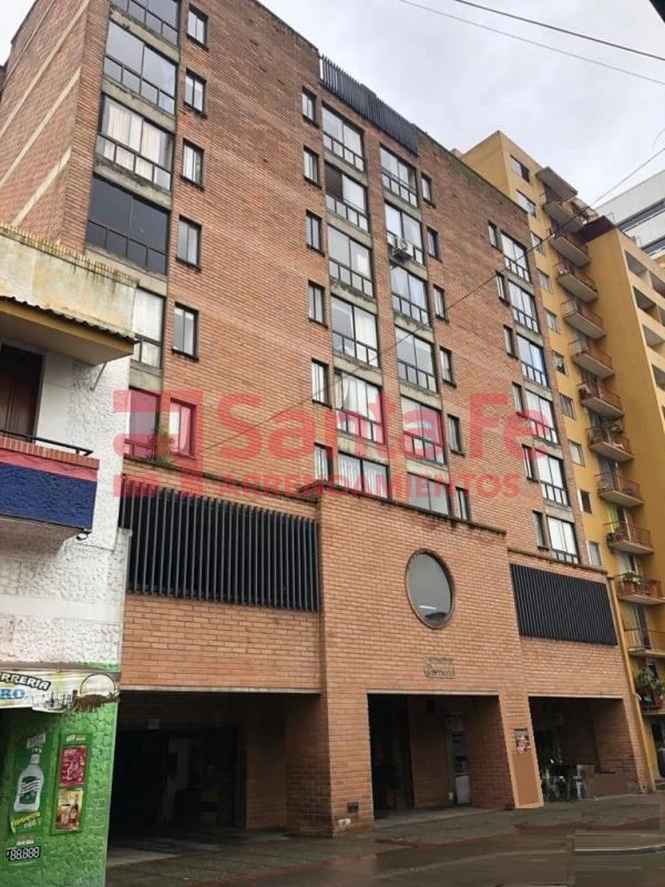 Apartamento en venta en La Candelaria, Medellín · foto 2 de 10