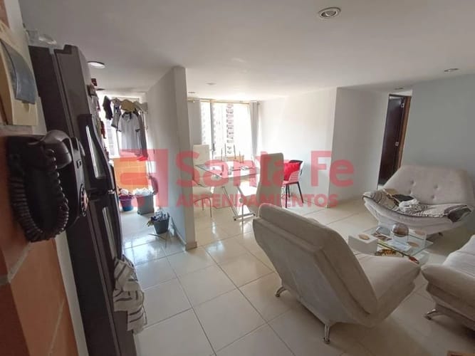 Apartamento de 3 alcobas en venta en Suarez, Bello, 59 m² · foto 3 de 10
