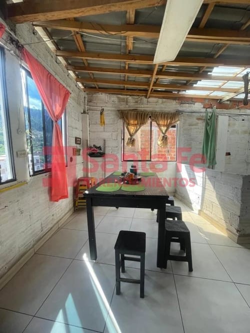 Apartamento en venta en Suarez, Bello, 240 m² · foto 3 de 10