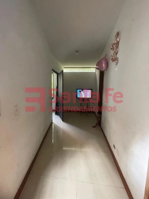 Apartamento en venta en Suarez, Bello, 240 m² · foto 8 de 10
