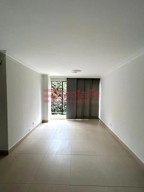 Apartamento de 4 alcobas en venta en Belén, Medellín, 81 m² · foto 3 de 10
