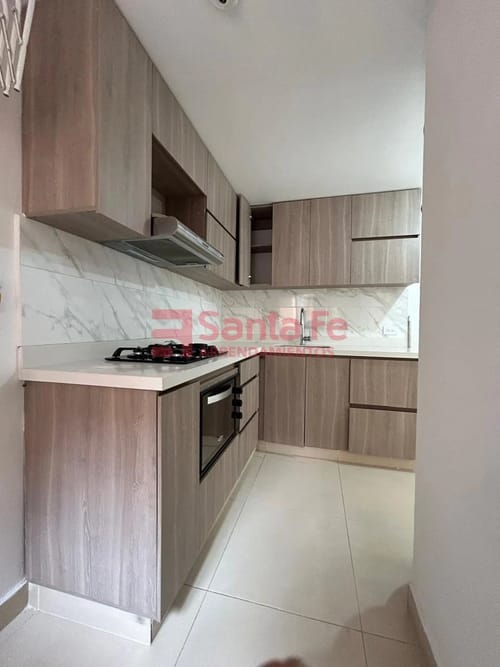 Apartamento de 4 alcobas en venta en Belén, Medellín, 81 m² · foto 5 de 10