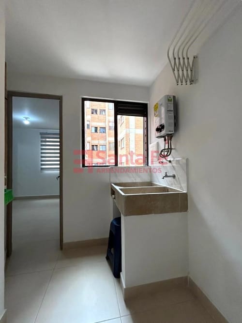 Apartamento de 4 alcobas en venta en Belén, Medellín, 81 m² · foto 7 de 10