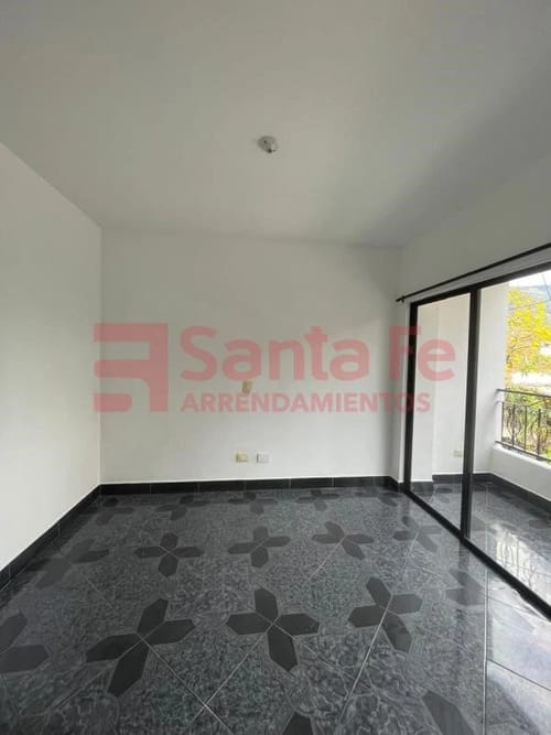 Apartamento de 5 alcobas en venta en Suarez, Bello, 121 m² · foto 6 de 10