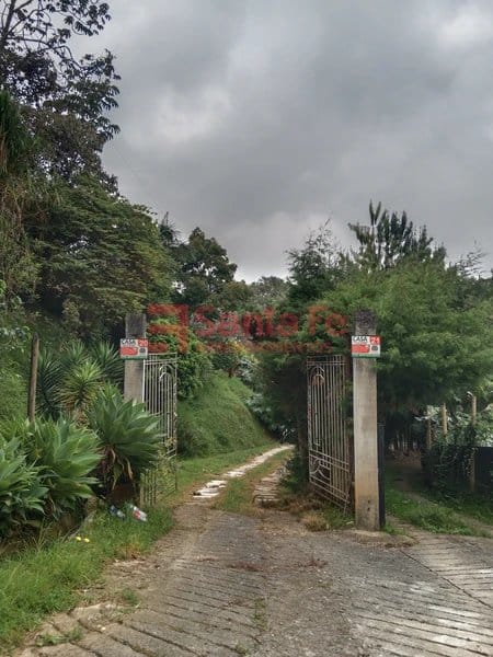Finca en arriendo en Media Luna, Medellín, 300 m² · foto 2 de 10