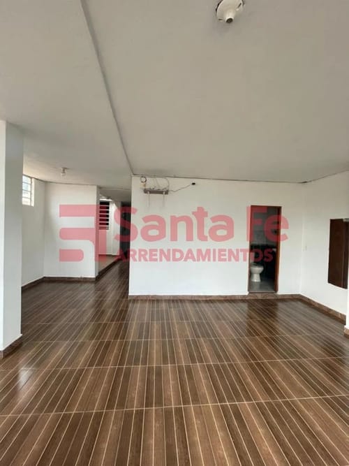 Apartamento de 3 alcobas en venta en Suarez, Bello, 132 m² · foto 5 de 10