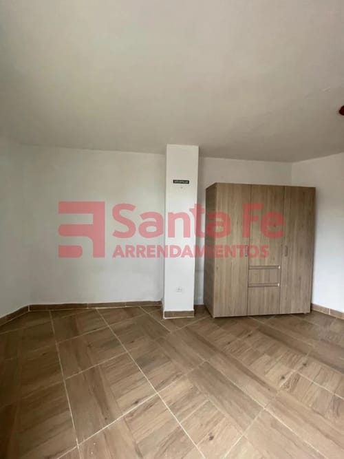 Apartamento de 3 alcobas en venta en Suarez, Bello, 132 m² · foto 10 de 10