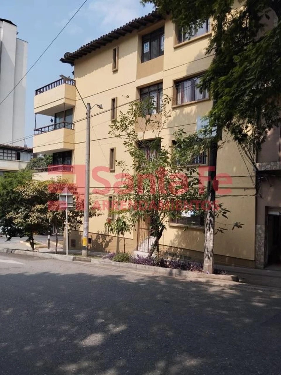 Apartamento en venta en La Candelaria, Medellín · foto 2 de 10