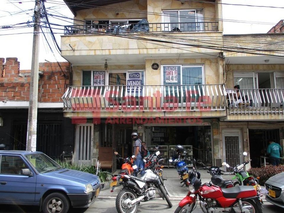 Apartamento en venta en La Candelaria, Medellín · foto 2 de 10